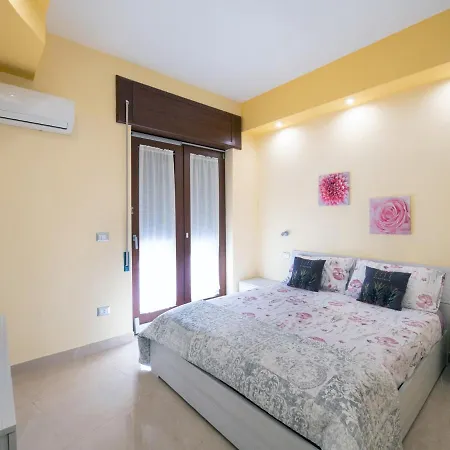 Center Life Atmosphere * Pompeia