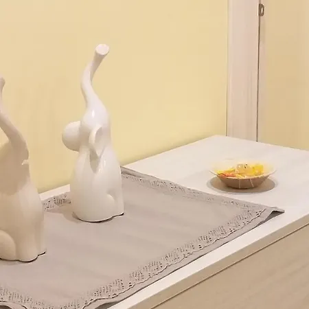 Apartment Center Life Atmosphere *