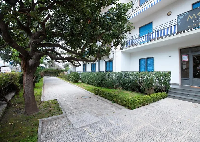 Center Life Atmosphere ポンペイ